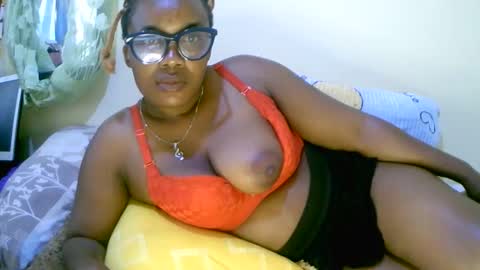 beautifulpeach2 online show from 02-18-25, 07:10