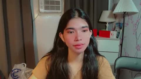 TRIXIE online show from 02-18-26, 02:40