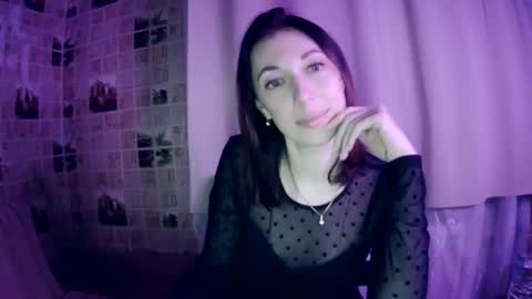 Snapshot of beauty_cute90 chatting on 11-12-25, 08:30 beauty_cute90 online show from 11-12-25, 08:30