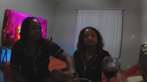 BeautyAndTheBeast online show from 02-05-26, 04:17