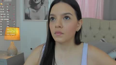 Snapshot of beautyari_ chatting on 11-03-25, 12:50 Ariana Reyes online show from 11-03-25, 12:50