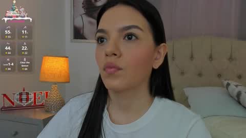 Snapshot of beautyari_ chatting on 12-15-25, 12:31 Ariana Reyes online show from 12-15-25, 12:31