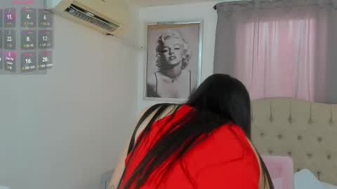 Snapshot of beautyari_ chatting on 04-23-26, 12:29 Ariana Reyes online show from 04-23-26, 12:29