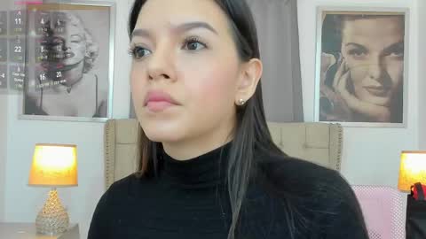 Snapshot of beautyari_ chatting on 04-25-26, 12:19 Ariana Reyes online show from 04-25-26, 12:19