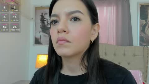 Snapshot of beautyari_ chatting on 04-28-26, 12:21 Ariana Reyes online show from 04-28-26, 12:21