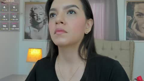 Snapshot of beautyari_ chatting on 05-13-26, 12:24 Ariana Reyes online show from 05-13-26, 12:24