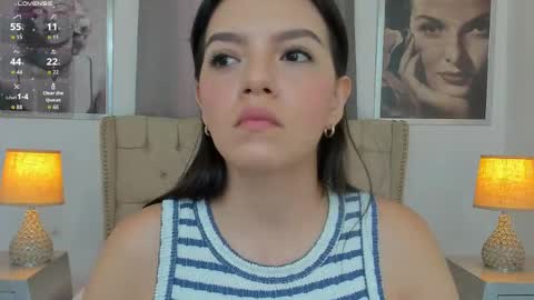 Snapshot of beautyari_ chatting on 05-19-26, 12:33 Ariana Reyes online show from 05-19-26, 12:33