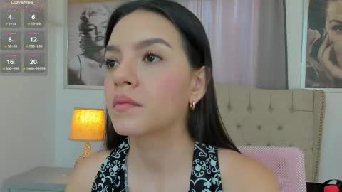 Snapshot of beautyari_ chatting on 05-28-26, 12:24 Ariana Reyes online show from 05-28-26, 12:24