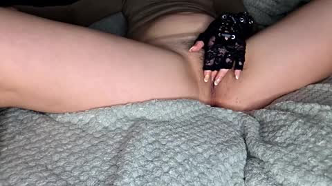 Beauty Queen online show from 02-13-26, 01:51