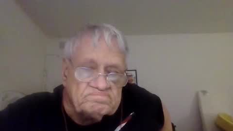 Snapshot of beautytomyeyes chatting on 02-19-25, 01:51 beautytomyeyes online show from 02-19-25, 01:51