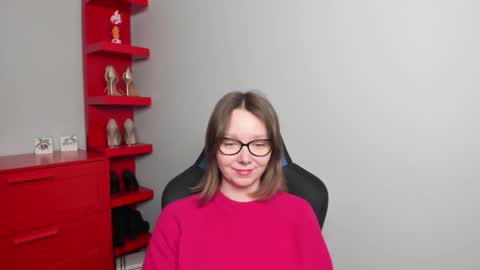 Zoe online show from 02-12-26, 06:41