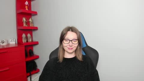 Zoe online show from 05-19-26, 05:36