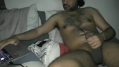 Snapshot of beaverpounder chatting on 03-12-25, 06:29 Beaverpounder free online show from 03-12-25, 06:29