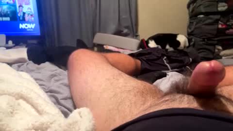 Snapshot of beaverwatcher chatting on 11-15-25, 12:08 beaverwatcher online show from 11-15-25, 12:08