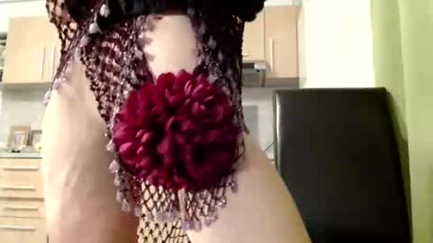 Raluca online show from 09-23-25, 06:00