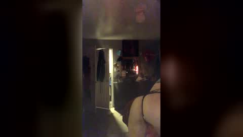 bebes85 online show from 04-20-26, 01:14