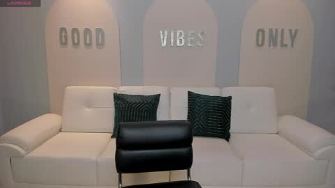 Am Becca online show from 04-17-26, 11:57