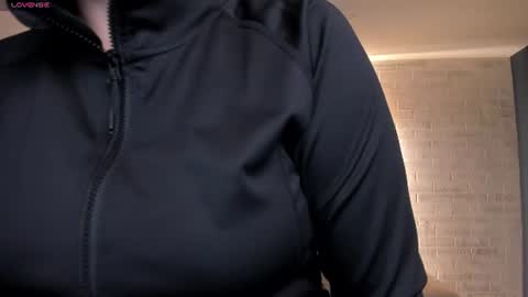 Am Becca online show from 07-12-26, 12:07