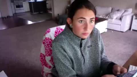 Snapshot of beccaraexoxo chatting on 05-17-26, 11:56 beccaraexoxo online show from 05-17-26, 11:56