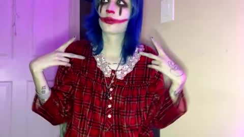 Snapshot of beckytheclown chatting on 01-19-25, 02:36 Beckytheclown online show from 01-19-25, 02:36