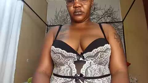 beencee2 online show from 01-14-25, 02:19