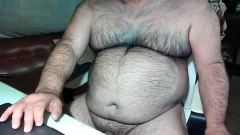 Snapshot of beers19 chatting on 03-06-25, 07:47 beers19 online show from 03-06-25, 07:47