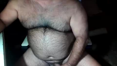 Snapshot of beers19 chatting on 09-18-25, 06:15 beers19 online show from 09-18-25, 06:15