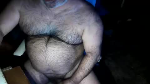 Snapshot of beers19 chatting on 11-19-25, 08:03 beers19 online show from 11-19-25, 08:03