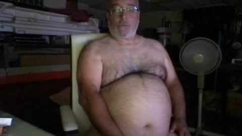 Snapshot of beers19 chatting on 07-05-26, 01:51 beers19 online show from 07-05-26, 01:51