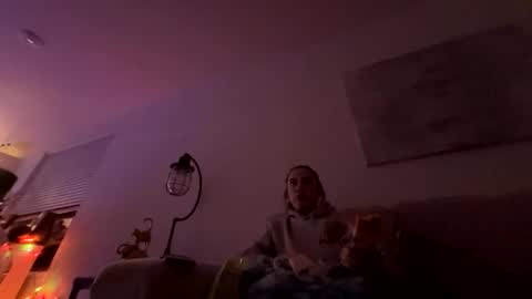 beezlyy online show from 01-12-26, 07:02