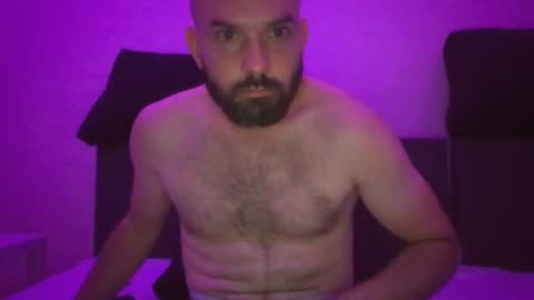 Snapshot of befoot chatting on 08-01-26, 12:21 befoot online show from 08-01-26, 12:21