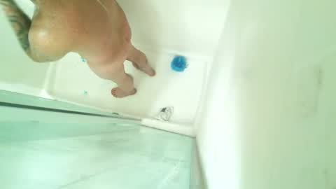 Snapshot of begme88 chatting on 02-10-26, 02:04 begme88 online show from 02-10-26, 02:04