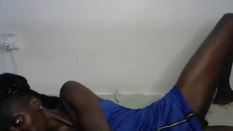 Snapshot of beib_love chatting on 12-16-24, 03:40 beib_love online show from 12-16-24, 03:40