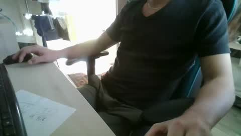 Snapshot of bel7ebite chatting on 01-22-25, 12:27 bel7ebite online show from 01-22-25, 12:27