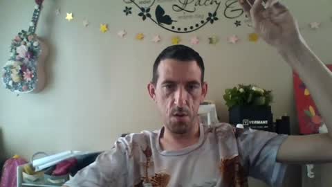 Snapshot of belgianboy33 chatting on 07-08-26, 09:03 Dreamcock online show from 07-08-26, 09:03