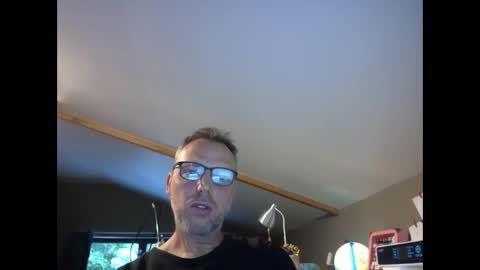 Snapshot of belgianordenary chatting on 10-03-25, 07:27 belgianordenary online show from 10-03-25, 07:27