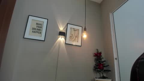 Snapshot of belinda_hills chatting on 12-05-24, 12:19 belinda online show from 12-05-24, 12:19