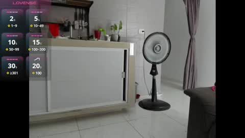 Snapshot of bella_38 chatting on 03-03-25, 06:44 isabella online show from 03-03-25, 06:44