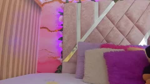 Melanie  online show from 02-10-26, 10:41