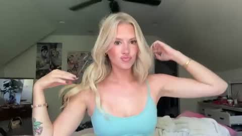 Bella Baby online show from 07-14-26, 04:23