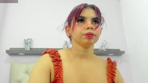 Snapshot of bella_ebony19 chatting on 05-29-26, 11:30 bella_ebony19 online show from 05-29-26, 11:30