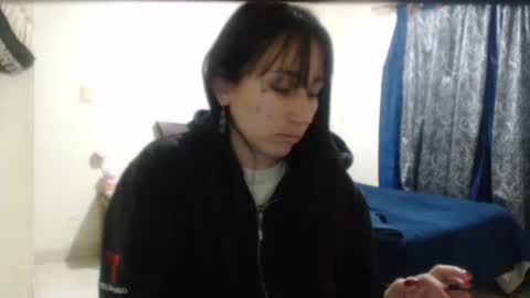 Snapshot of bella_luna34 chatting on 02-11-26, 09:42 bella_luna34 online show from 02-11-26, 09:42