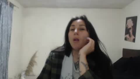 bella_luna34 online show from 06-03-26, 03:42