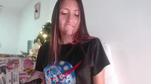 Bella Marlowe online show from 12-23-24, 12:14