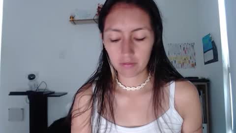 Bella Marlowe online show from 11-11-25, 03:34