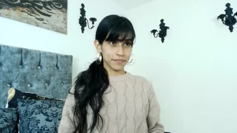 Snapshot of bella_poisonous chatting on 02-06-26, 12:37 Bella online show from 02-06-26, 12:37