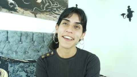 Snapshot of bella_poisonous chatting on 07-15-26, 02:28 Bella online show from 07-15-26, 02:28