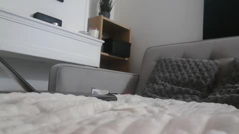 bella_sexy_feet online show from 03-04-25, 06:04