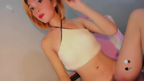 Bella online show from 03-10-25, 10:37