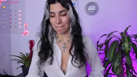 Bella online show from 02-10-25, 02:41